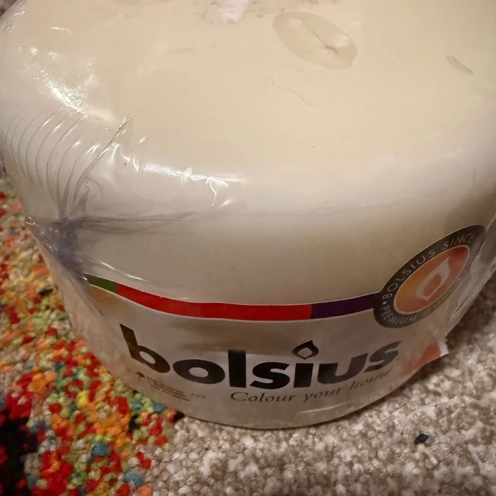 NEW LARGE Cream Bolsius Candle /smokeless / slow burn / non- scented